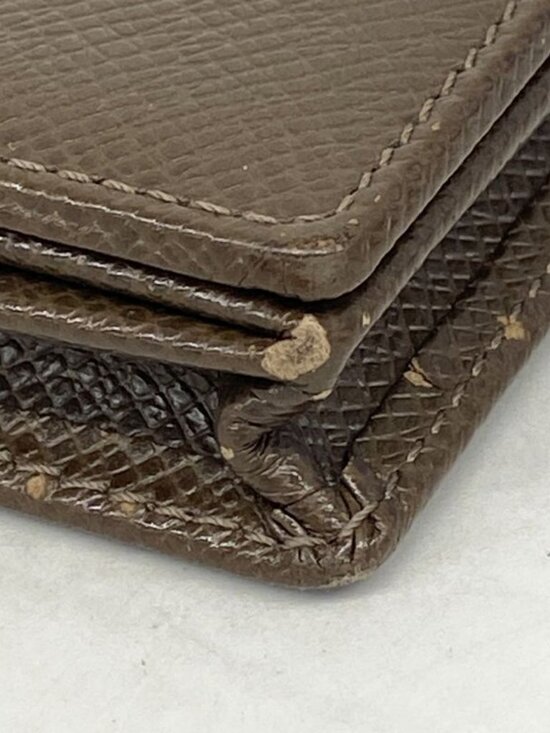 Louis Vuitton Coin Case Taiga Portomonevo Watt Grizzly - Picture 6 of 10